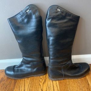 Armidale Emu Tall Boot Size 9